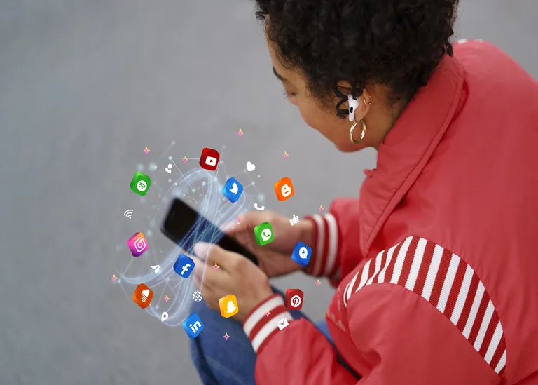 Strategic social media partner for scalable community building
